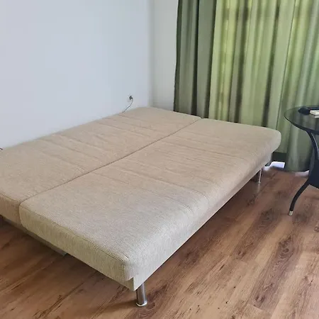Cabana Club - Studio Apartment *